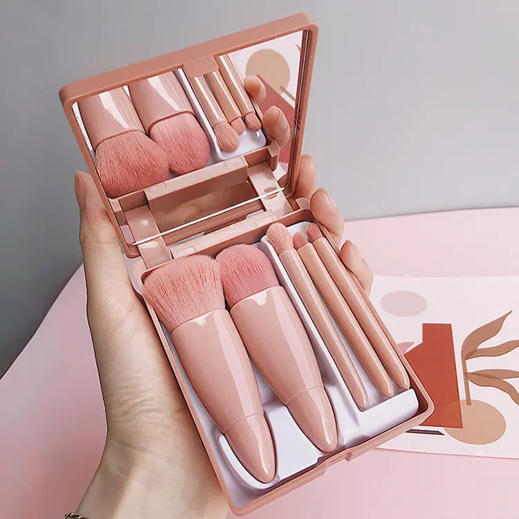 2026 New Travel-Size Makeup Brush Set, Professional Beauty Tool for On-the-Go Makeup Application