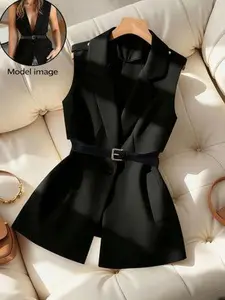 A French retro black suit with a vest and waistband that accentuates a slim and stylish Fitted Chic Elegant Womenswear sleeveless jacket for women, suitable for all seasons, home, indoor, and outdoor wear, Stylish Office Wear