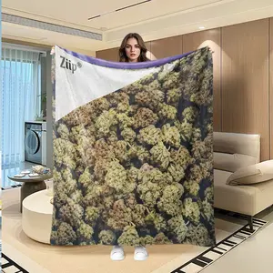 Creative plant-texture art flannel blanket featuring bud textures that evoke natural, soothing, vibrant qualities—perfect for plant lovers and minimalist styles. Suitable as a sofa cover, bedspread at the foot of the bed, or air-conditioning blanket; inst