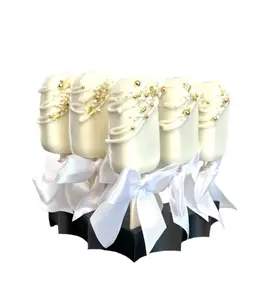 Cakesicle Stand #20 - Bat