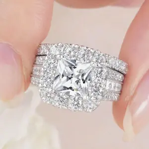 2PC Women's Vintage Princess Halo CZ Ring Set – Bridal Engagement & Wedding Promise Rings, Jewelry Gift for Anniversary/Mother's Day