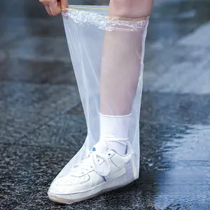 10 pairs of disposable transparent waterproof and rainproof shoe covers, portable, thick and durable, suitable for cycling and hiking.