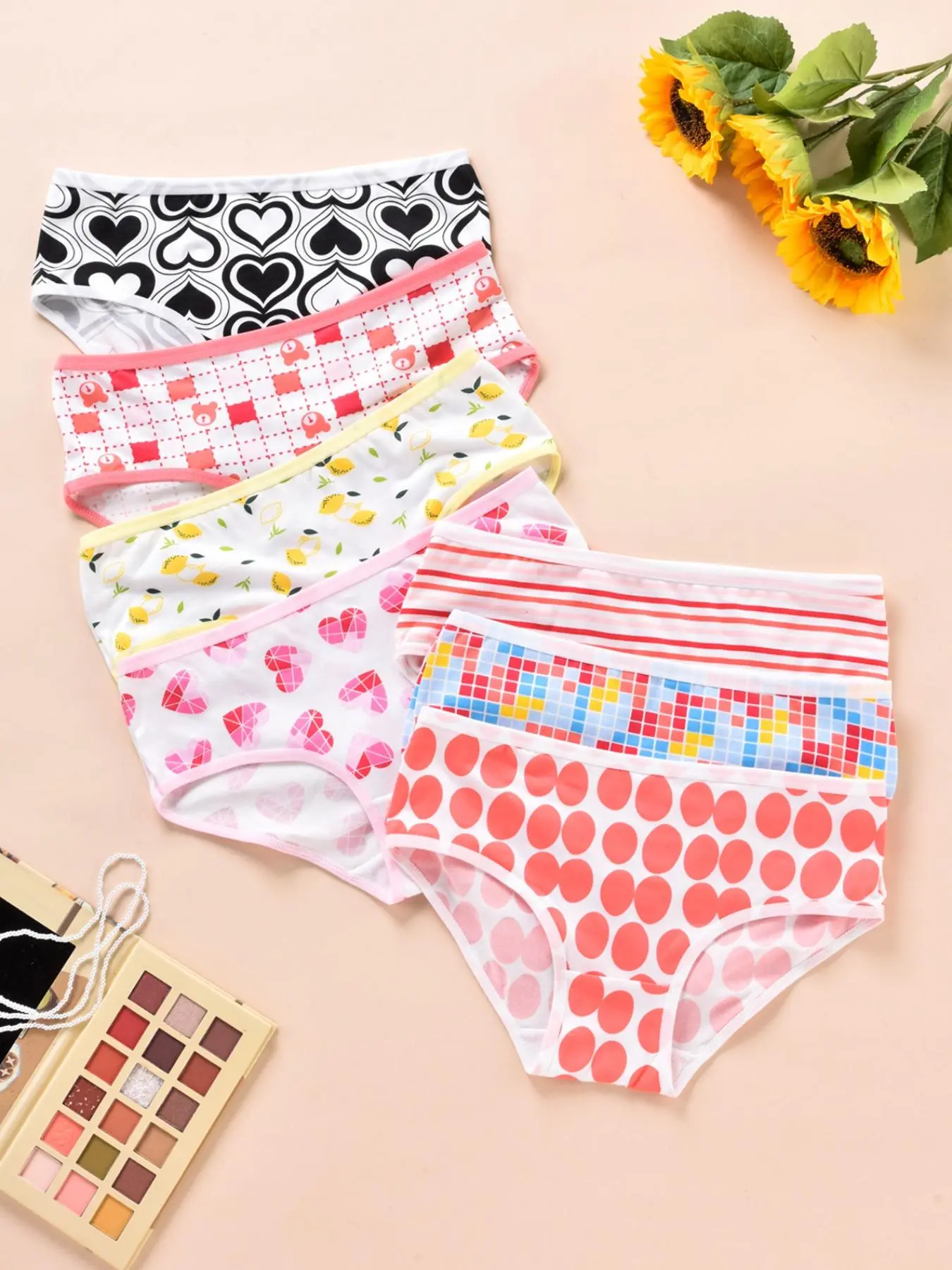 Women's 7pcs Heart & Cartoon Bear Print Knicker Set, Womenswear Breathable Graphic Panty, Cartoon Printed Underwear for Daily Wear, Women's Underwear, Comfort Lady Panties, Casual Soft Panties, Soft Comfy Panties, Breathable Stretch Panties