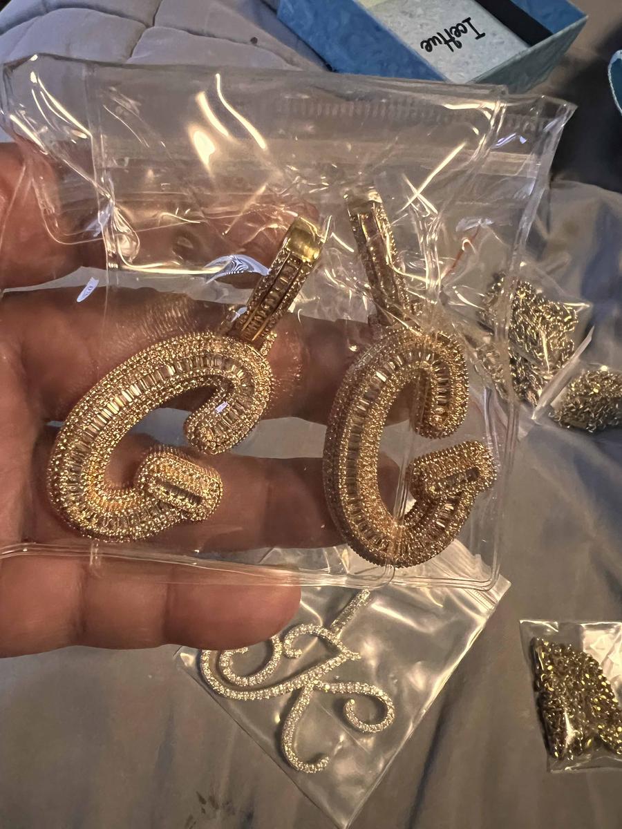 Item: Golden color, G+rope chain