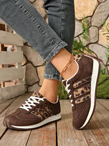 Spring New Korean Style Leopard Print Sports Shoes, Casual Athletic Footwear, Trendy Buckle Design, Comfortable and Stylish