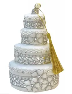 BEAUTIFUL WEDDING CAKE GLASS ORNAMENT