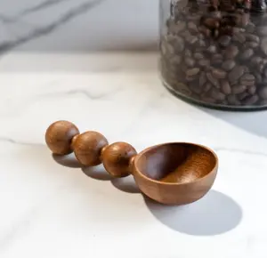 Knobby Scoop