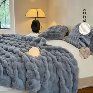 Luxury 1000g Faux Fur Blanket, Super Thick Comfortable Sofa Bed Blanket, Soft Reversible Blanket for Living Room and Bedroom