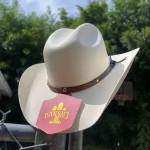 Classic White Cowboy Hat. Canvas Straw Western Hat. Solid Rodeo Hat for Men. Rodeo Riding Hat. Men’s Western Cowboy Hat. Sombrero Vaquero.