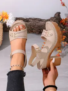 2026 retro casual Roman style high-heeled sandals for women, Elegant Fashionable Sandals, hollowed out, toe exposed, breathable, wooden patterned high-heeled buckle, oversized, available in multiple colors