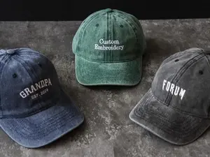 Personalized Unisex Trucker Hat With Custom Text – Stylish Embroidered Cap For Teams, Bridesmaids & Gifts