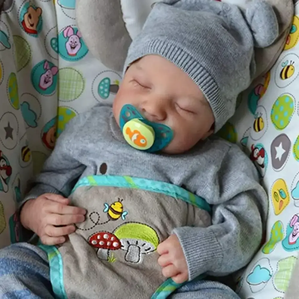 45cm Realistic Boy Reborn Doll, Handcrafted Painted Whole Body Vinyl Toy with Soft Touch, Bath-Friendly, Includes Feed Bottle for New Year/Christmas Gifting