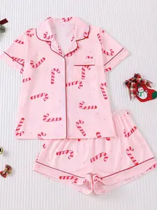 Women's Christmas Two-Piece Pajama Set, Casual Fitted Short Sleeve Shorts, Soft Comfortable Home Wear, Perfect Gift for Friends