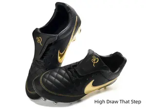 Ultra Thin One Piece Upper Athletic Boots Multi-Stud Traction Outsole