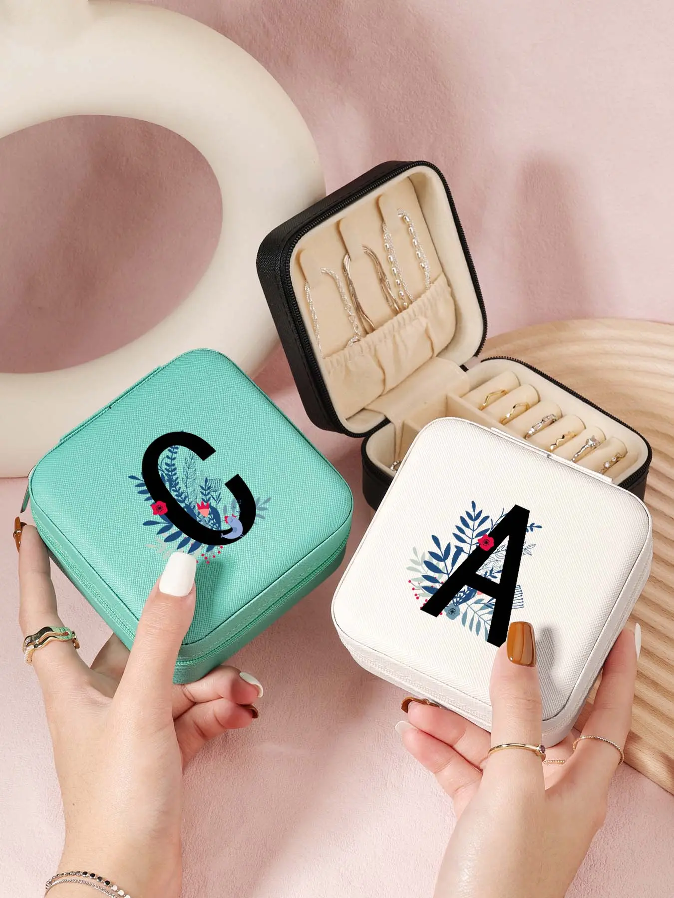 Initials Letter Pattern Jewelry Box, Travel Organizer for Rings, Necklaces, and Earrings, Compact, Lightweight, and Durable Jewelry Storage Solution for Home and on-the-Go
