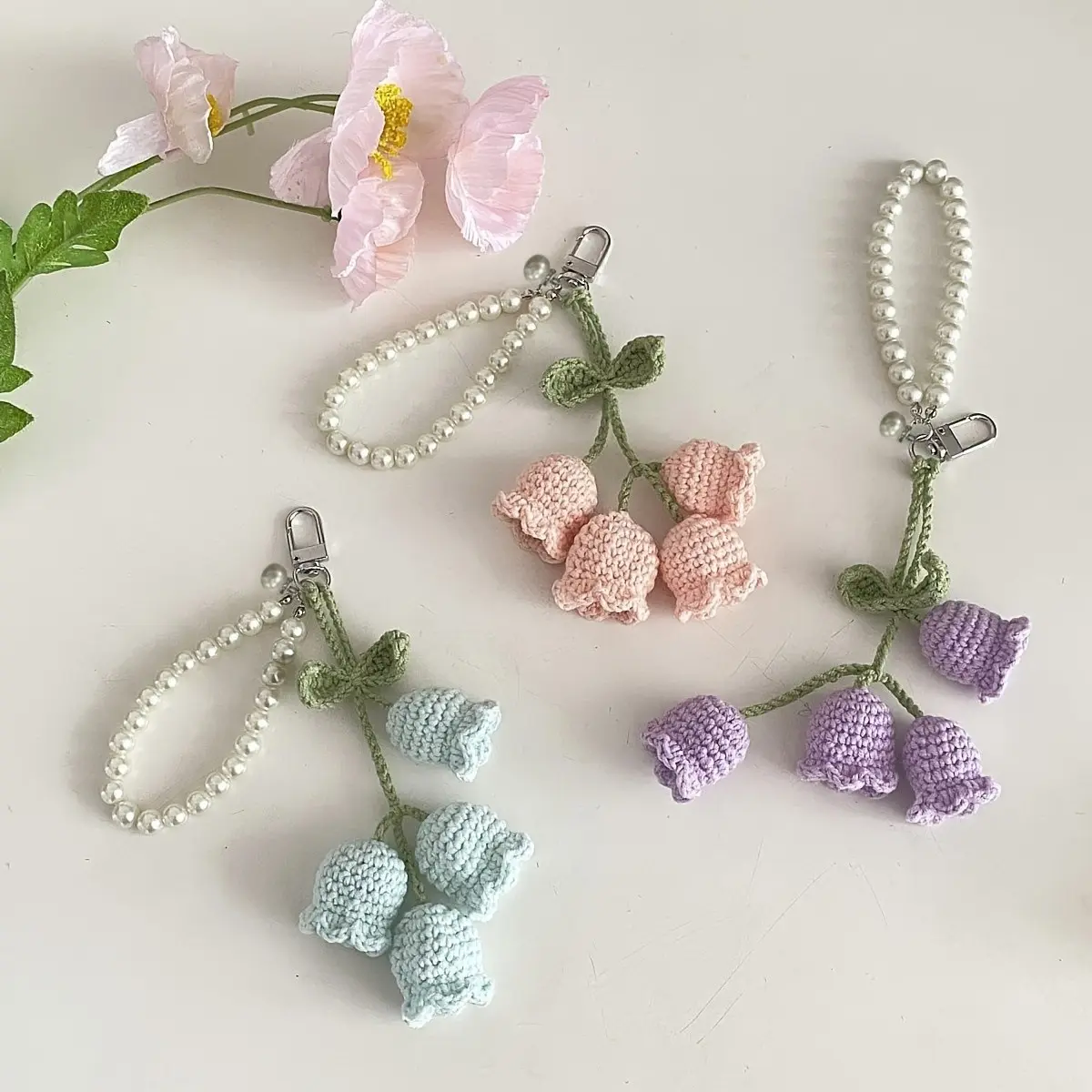 Elegant Pearl Chain Keychain, Floral Pattern Aesthetic Keychain, Handcrafted Boho Style Accessory, Perfect Gift for Birthdays & Parties, Unique Bag Charm Decoration
