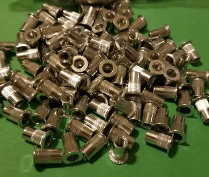 100-Pack Surface Finished Fiber Glass Aluminum Rivet Nutserts, Large Flange, Knurled Body, #10-24 UNC Open End, 0.275" Body Diameter, 0.5" Total Length Rivets & Exposed Fastener Nut Inserts Mechanical Hardware Fasteners