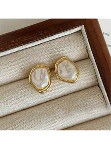 1 Pair of Stylish & Elegant Light Luxury French Design Irregular Oval Faux Pearl Stud Earrings, Shining Earrings for Women, Daily Wear, Trendy Jewelry, Trendy Fashionable Accessories