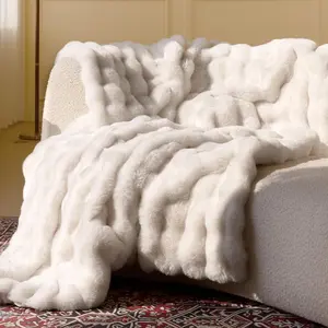 Ultra Soft Cozy Faux Fur Throw Blanket Fuzzy Plush Thick Bubble Blanket Luxury Fluffy Blanket for Couch Sofa Bedroom Living Room 50x60 Inches Cream White