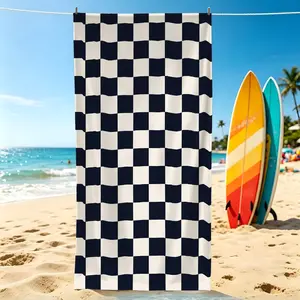 Black-and-White Checkered Beach Towel， Soft, Absorbent, Quick-Drying Microfiber Bath Towel for Bathrooms, Men’S Pools, Camping, Travel, Swimming, Picnics, and Sports