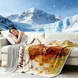 Double-layer cooling blanket: ultra-soft, cool, skin-friendly, breathable, comfortable, and lightweight. This summer air-conditioning blanket uses natural cooling technology and is versatile for use in bedrooms, on sofas, and in offices—perfect for a refr