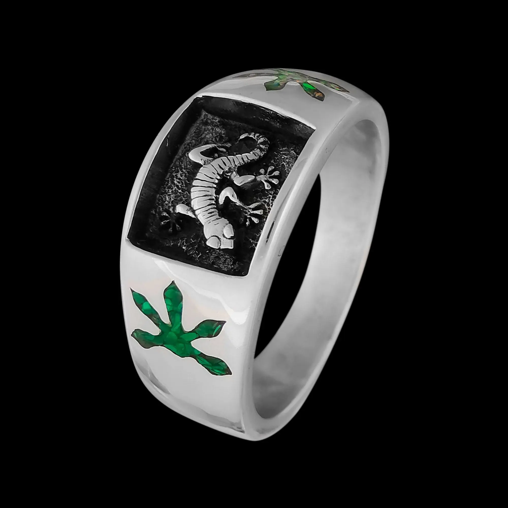 Navajo Handmade Gecko Ring • 925 Sterling Silver • Lizard Design • Green Opal and Malachite