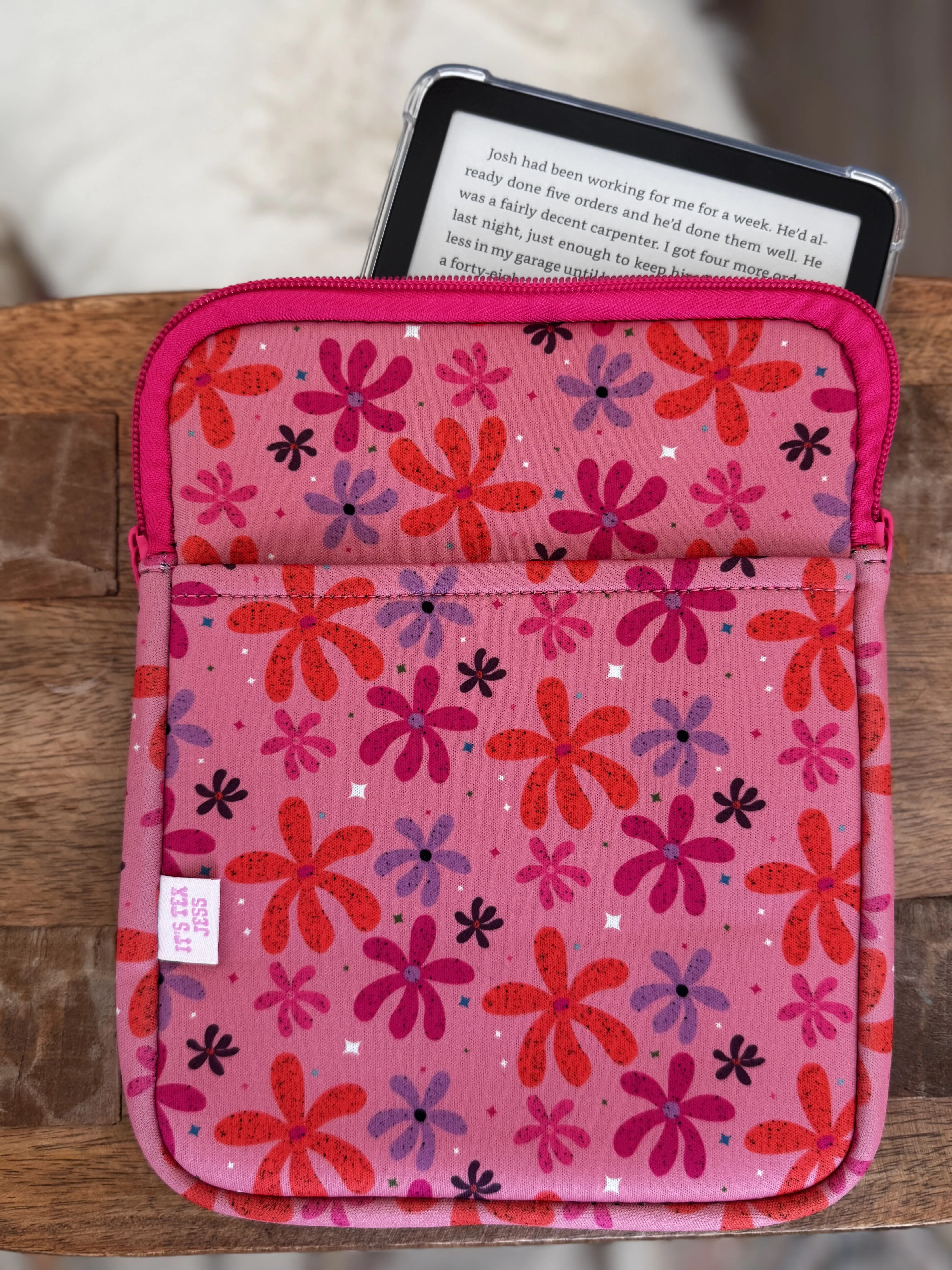 E-Reader / Tablet Sleeve - BRIGHT FLORAL