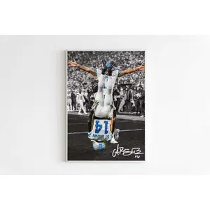 Amon-Ra St. Brown Poster, Lions Football Wall Art, Sports Bedroom Decor, Trendy Home Decor, Athlete Print for Fans UNFRAMED