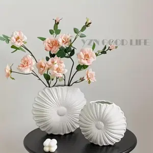 Plastic Vase, Decorative Flower Vase for Kids Room, Desktop Decoration, Home Décor Accessory, Living Room/dining Table Decor