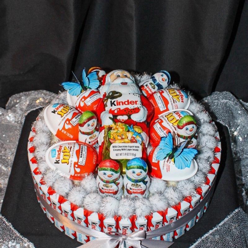 Kinder Snack Bonbon DessertKinder Chocolate Santa New Year & Christmas Gift for Kids Festive Sweet Treat