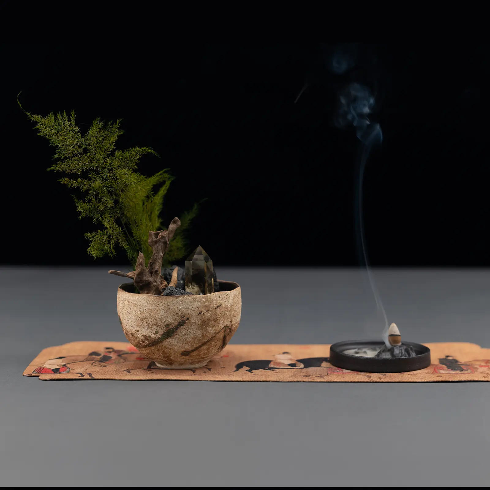 MossZen Cloud Ridge Desktop Decor Set—Congo Yellow Quartz, Dehua Porcelain Incense Burner, Tang Dynasty Tea Coaster, and Natural Aromatherapy Diffuser—Meditation Edition. Ideal for Offices, Bedrooms, and Studies. Gift Fragrance Nature Scented