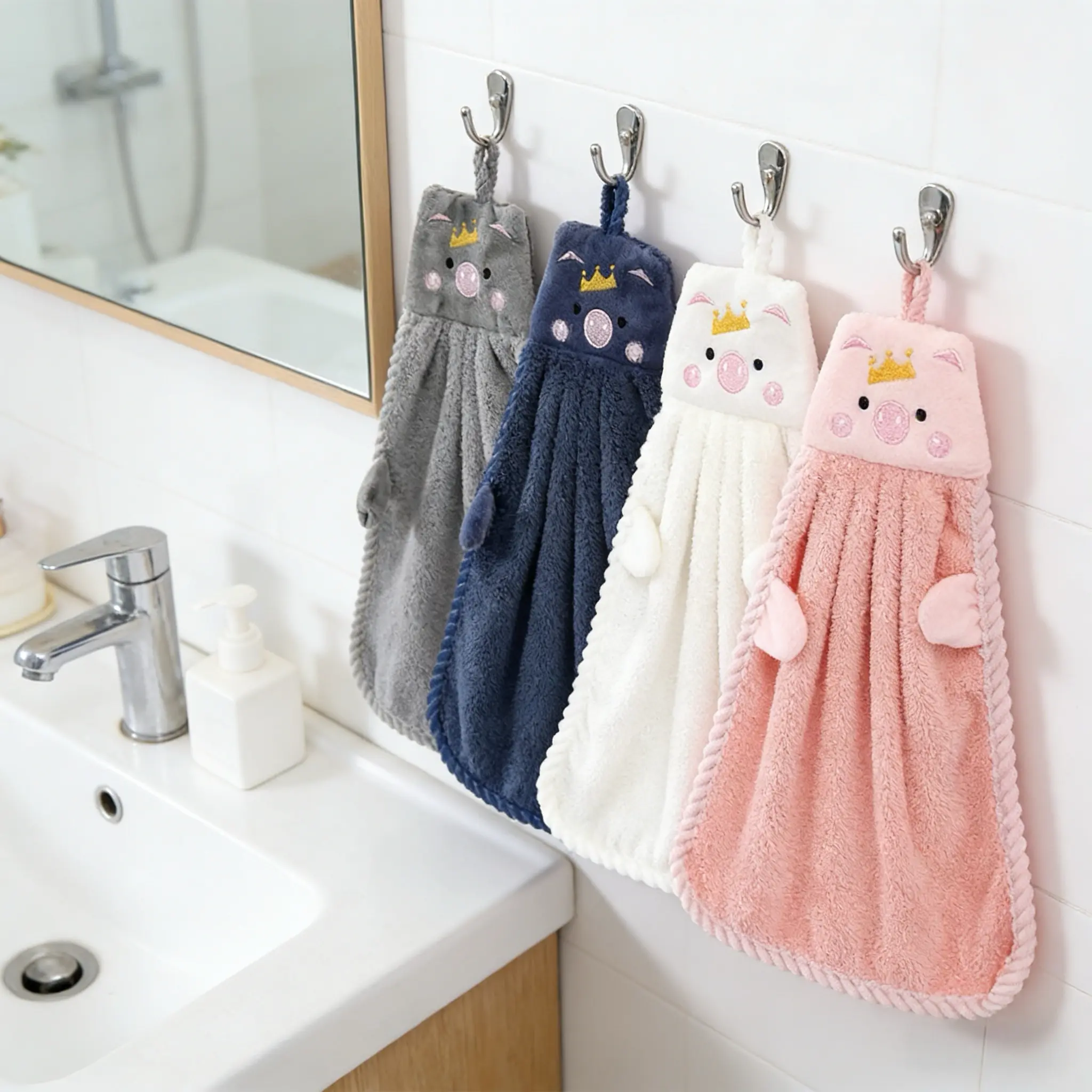 4-Pack Animal-Themed Pig Pattern Child-Sized Microfiber Coral Fleece Hand Towels with Hanging Loops, Super Absorbent, Durable, Soft, Quick-Drip Dry, Machine Washable, for Bathroom Home Use