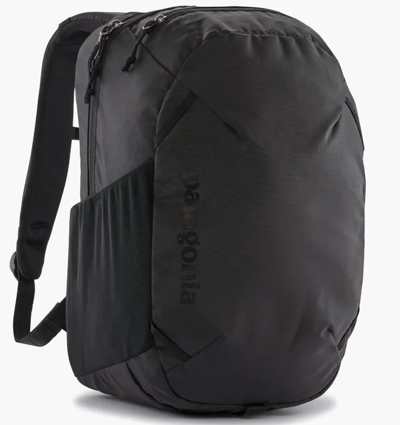 Patagonia Atom 24 L Pack, Laptop bag/backpack, fits a laptop, casual style, suitable for work, and travel. A versatile backpack with a casual style that