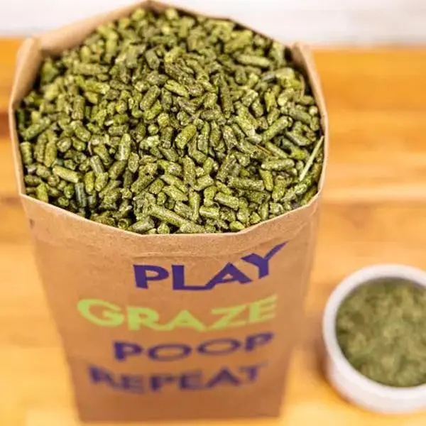 Graz'n Organic Alfalfa Pellets for Small Pets