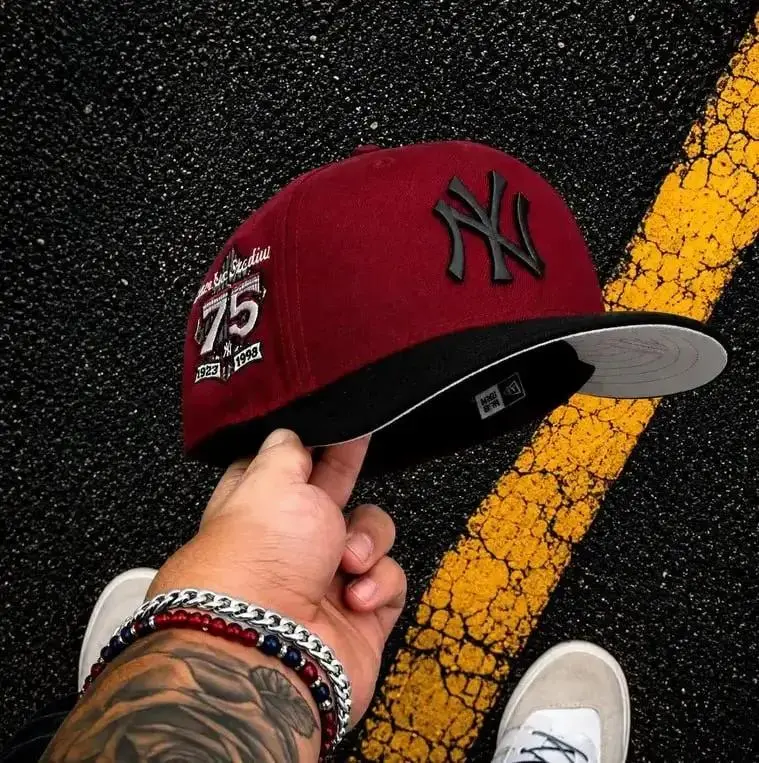 New Era MLB LA Dodgers & NY Yankees 9FORTY 59FIFTY Snapback Adjustable Baseball Cap Burgundy Wine Red Black Premium Embroidered Logo Flat Brim Streetwear Hip Hop Retro Vintage Trucker Style Adjustable Sports Hat for Men Women TikTok Viral USA 2026