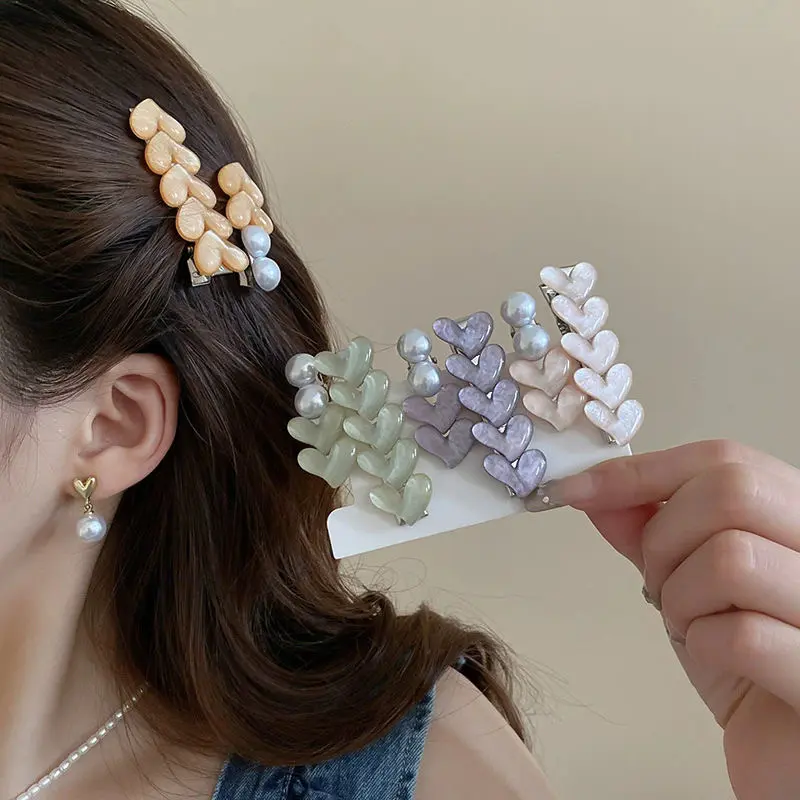 Shimmering Pearl Hair Clip for Women - Sweet Japanese-Korean Romance Style, Bling Hair Fashion Accessory for Daily Wear with a Gentle Curve Design, Sweet Pearl, Strong Stability, Heart Shape, Commute, Bling Effect, Pearl Alloy