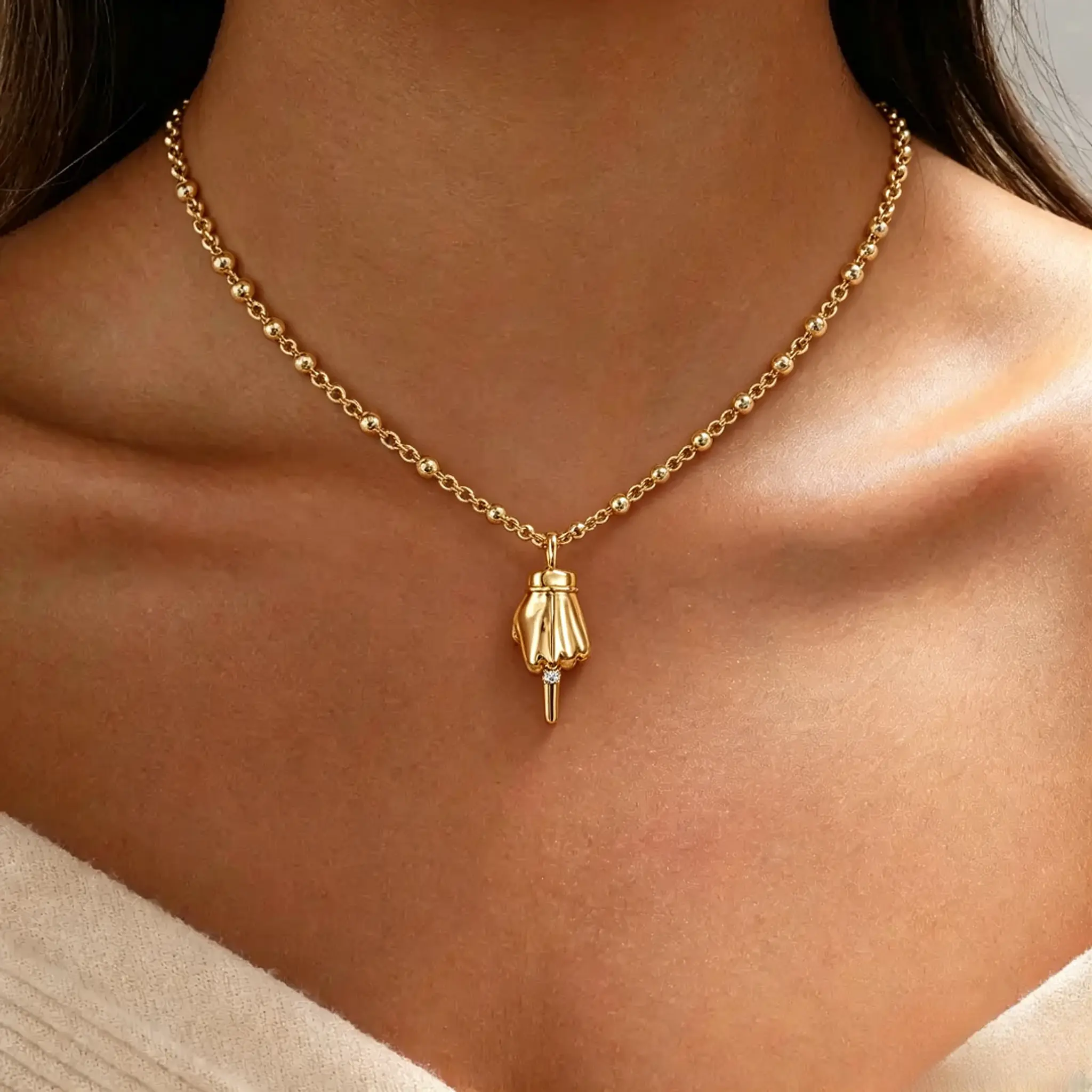 LuminaTrend Gold Fu Necklace, Pendant for Women, Ideal Gift for Valentine's Day
