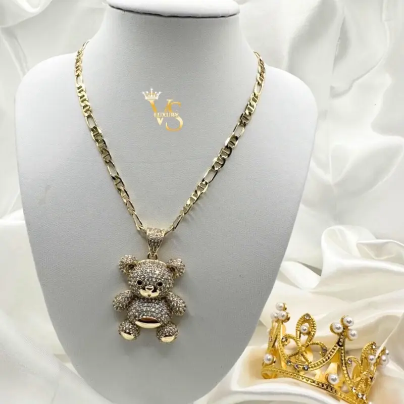 Valdes Luxury #157 – 14K Gold Plated Figaro Chain with Teddy Bear Pendant