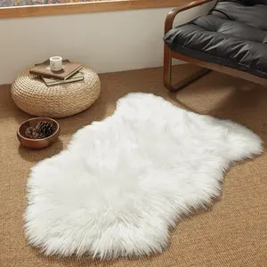 Faux Fur Rug, Fluffy White Small Sheepskin Rug, Ultra Soft 2x3 Ft Mat, Machine Washable Shag Mats, Nursery Throw for Bed, Living, Kids Room