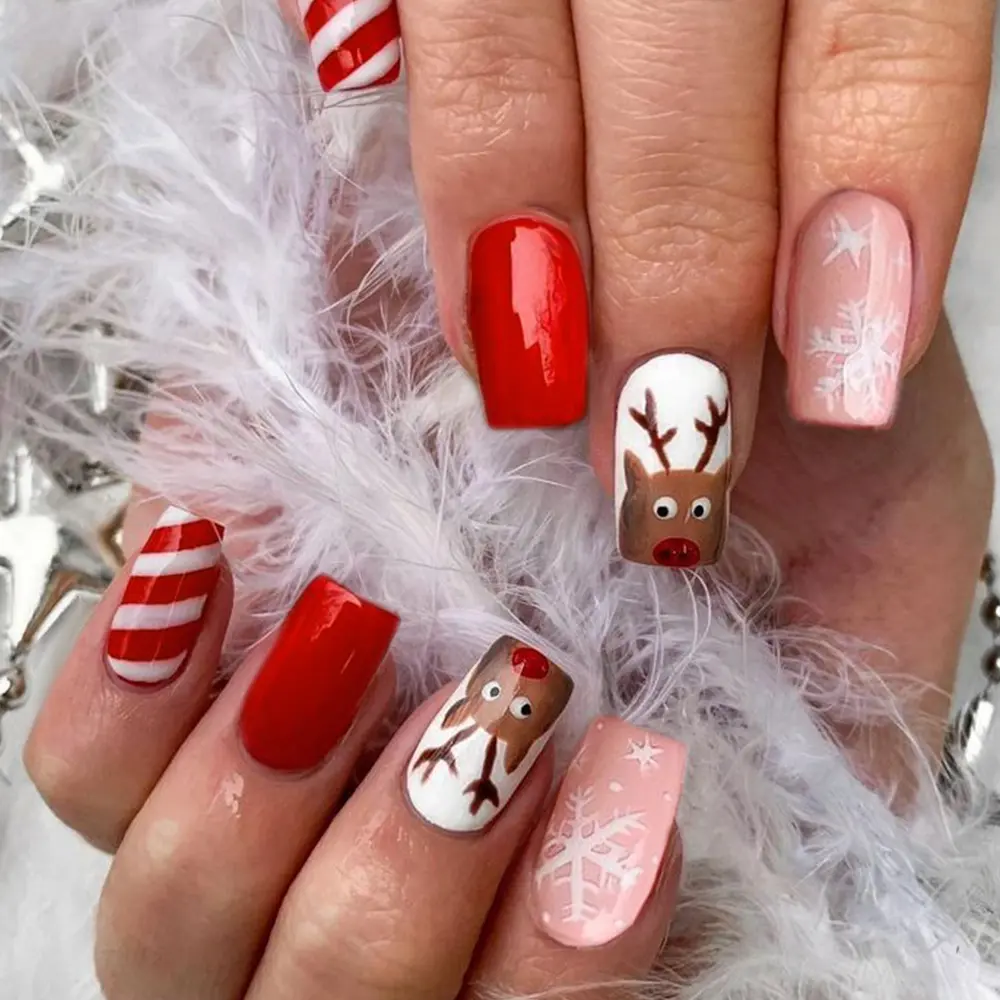 Christmas 24pcs Square Press-On Nails, Reindeer & Snowflake Design, Full Coverage Acrylic False Nails, Women & Girls Daily Use