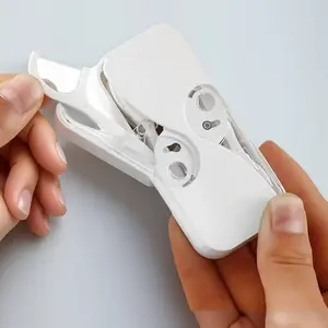 Portable Floss Case, Travel Floss Holder, Camping & Car Floss Container, Reusable Dental Floss Storage Box, Home Floss Dispenser, On-the-Go Plastic Floss Organizer, Dustproof & Moisture-Resistant Floss Case