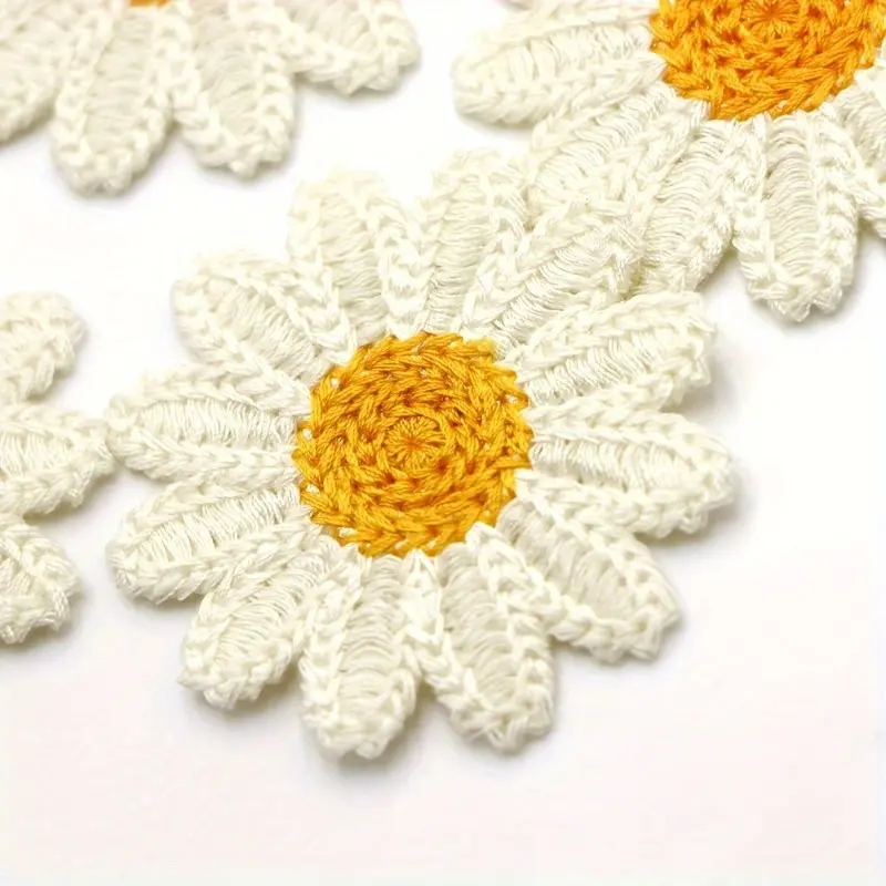 1/8pcs Crocheted Daisy & Sunflower Patches, White with Yellow Centers, Decorative Fabric Appliques, Floral Appliques, No Adhesive Backing - Perfect for DIY Crafts & Clothing Embellishments, Crochet Supplies