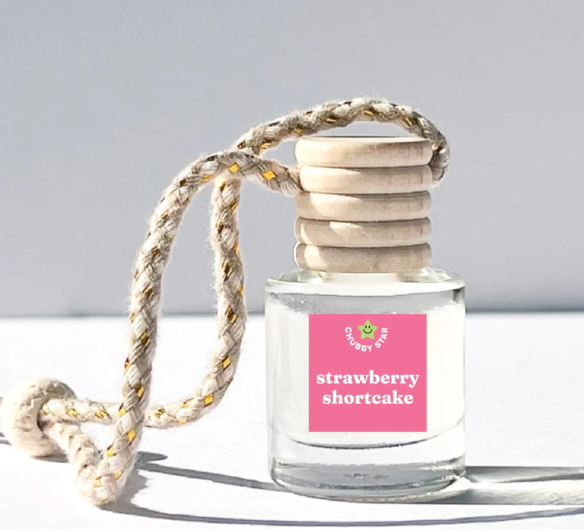 10ml Glass Strawberry Shortcake Scented Car Diffuser - Fragrant Sweet Fruity Bakery Scent for Cars' Interior Accessories, Car Interior Decor