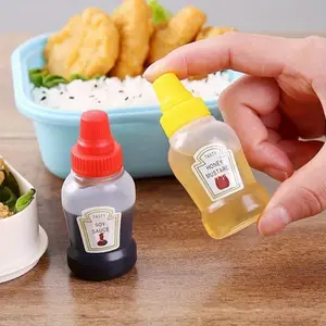 4pcs/8pcs, Mini Sauce Bottles, Mini Ketchup Bottles, Condiment Squeeze Bottle, Plastic Portable Containers Bottle for Office Lunchbox Picnic Oil Soy Sauce Honey Salad Dressing, Spice Bottle, Kitchen Utensils, Kitchen Stuff