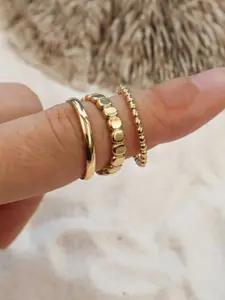 Vintage Pendant Necklace Set, 3 Piece Jewelry Collection, Elegant Design for Women, Perfect Gift Idea, Geometric Design, Zinc Alloy Material, Stackable Rings, Stacking Rings