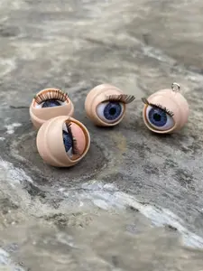 10 Pcs Horror Eye Dolls with Blinking Blue Eyes, DIY Craft Accessories, Jewelry Charms, Keychains, Bracelet Attachments