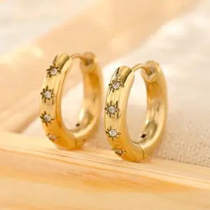Golden Stainless Steel Star Shaped Ring Earrings, Suitable for Both Men and Women, High-quality Earrings, Showcasing Elegant or Fashionable Style