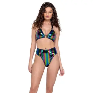 6273 - Vinyl Triangle Top