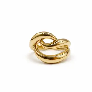 Intertwined Knot Ring