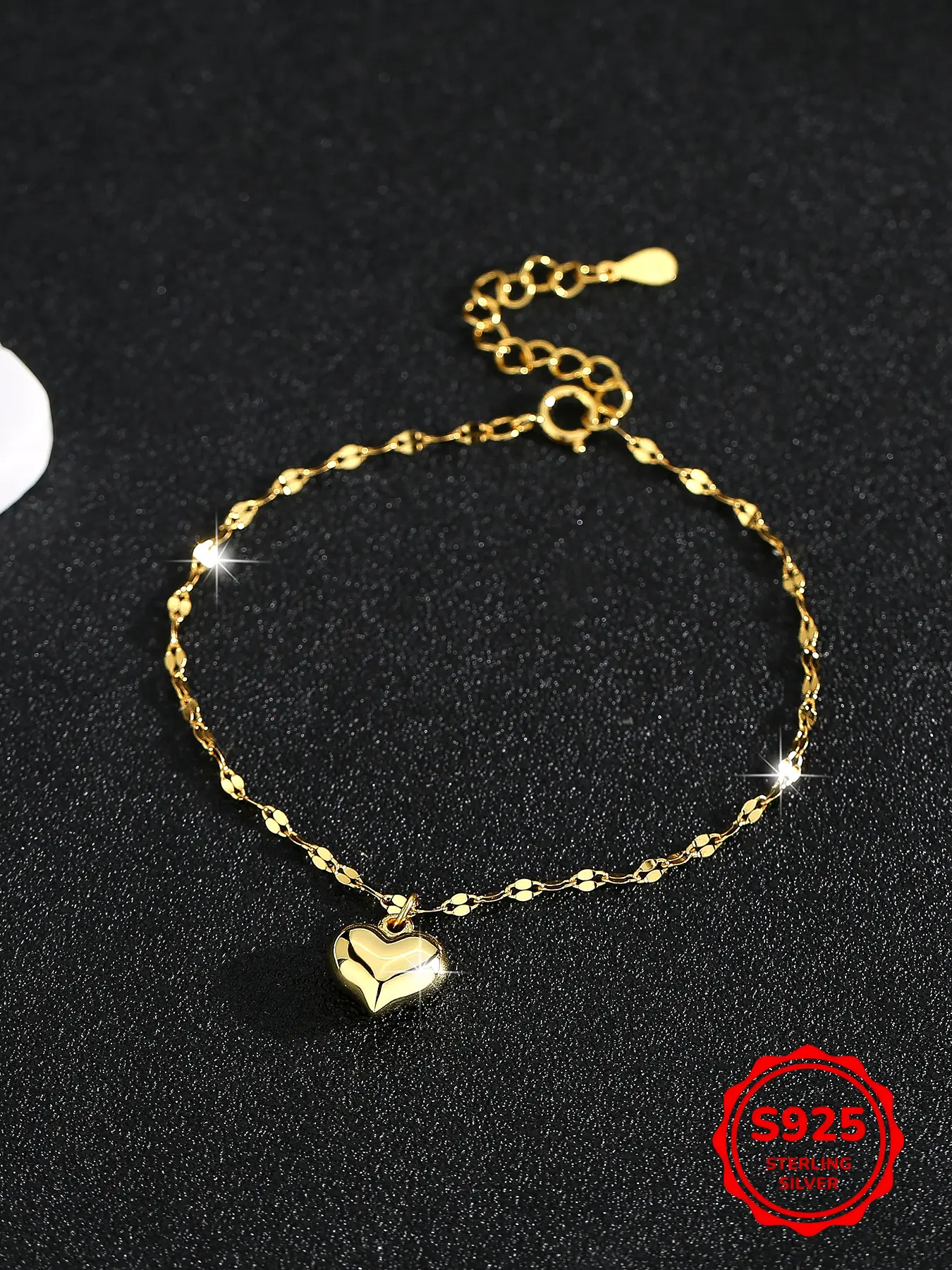 Elegant S925 Silver Heart Pendant Adjustable Link Bracelet, Simple Design Jewelry Gift, High-Quality Beach Accessory, Fashionable and Stylish Handwear, Bracelet with Pendant, Beautiful Bracelets
